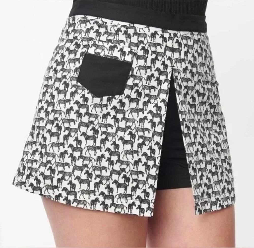 Unique Vintage Black White Zebra Skort Skirt 1X NWT
